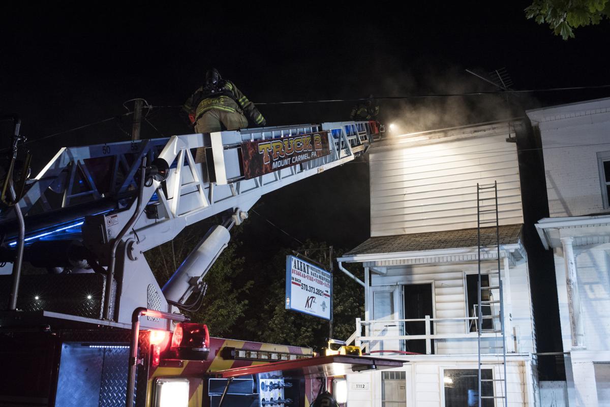 Fire strikes 3story building Local