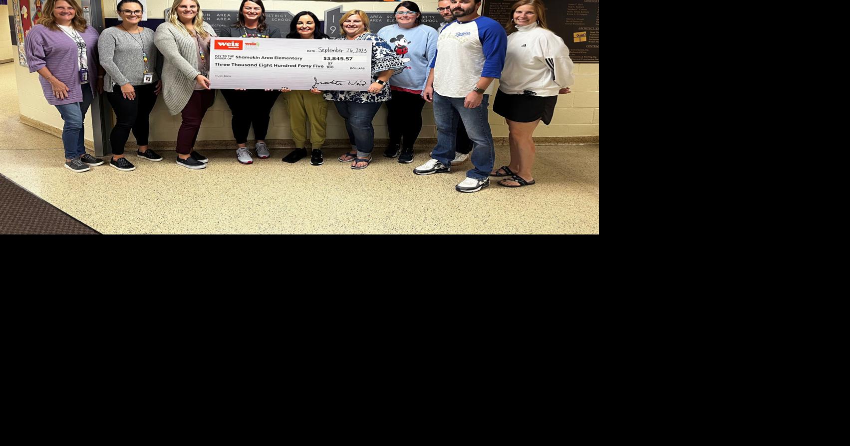 Shamokin Area Elementary School receives 3,845 from Weis 4 School