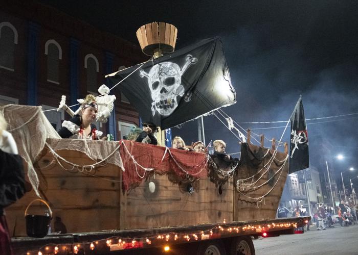 Shamokin Halloween parade draws thousands Local