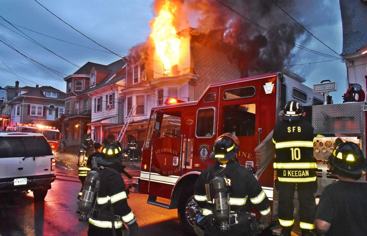 Two-alarm blaze hits Bunker Hill residence | Local | newsitem.com