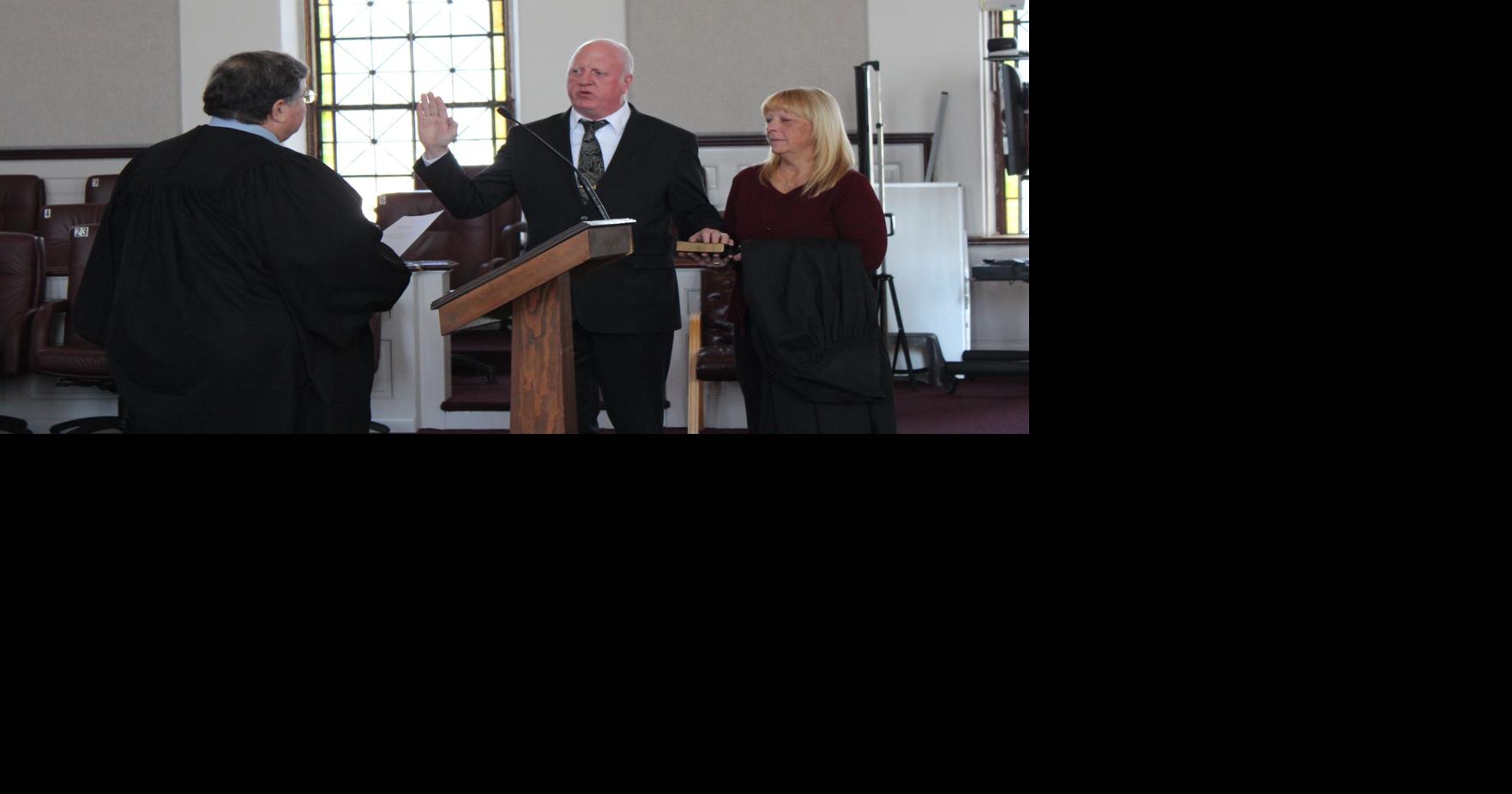 Applause, tears as 4 row officers, 3 judges sworn in | Local | newsitem.com