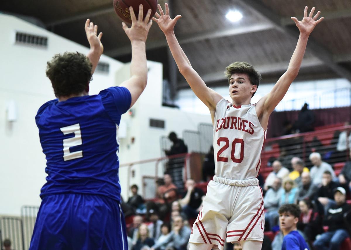 H S Boys Basketball Olol Hangs On For 53 50 Win Over Berlin