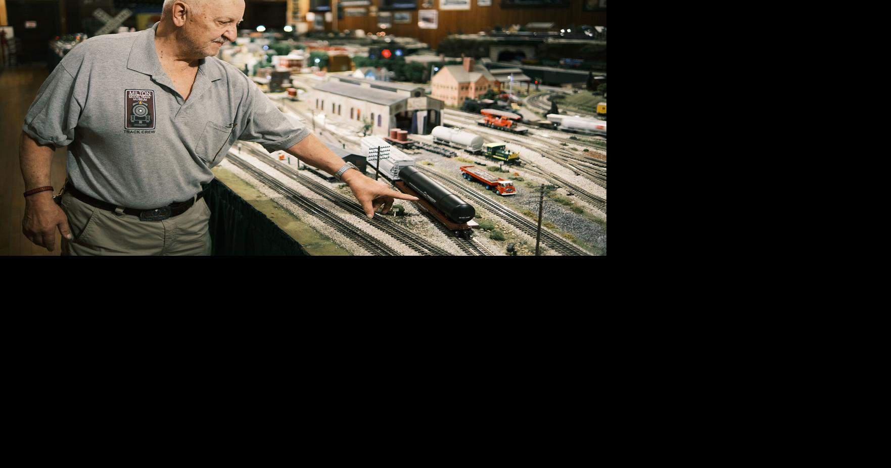 Model train clubs open doors for the holidays Arts & Living