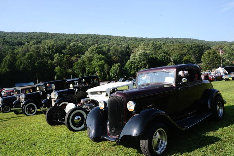 Inaugural Trevorton Car Showoff draws respectable crowd Local