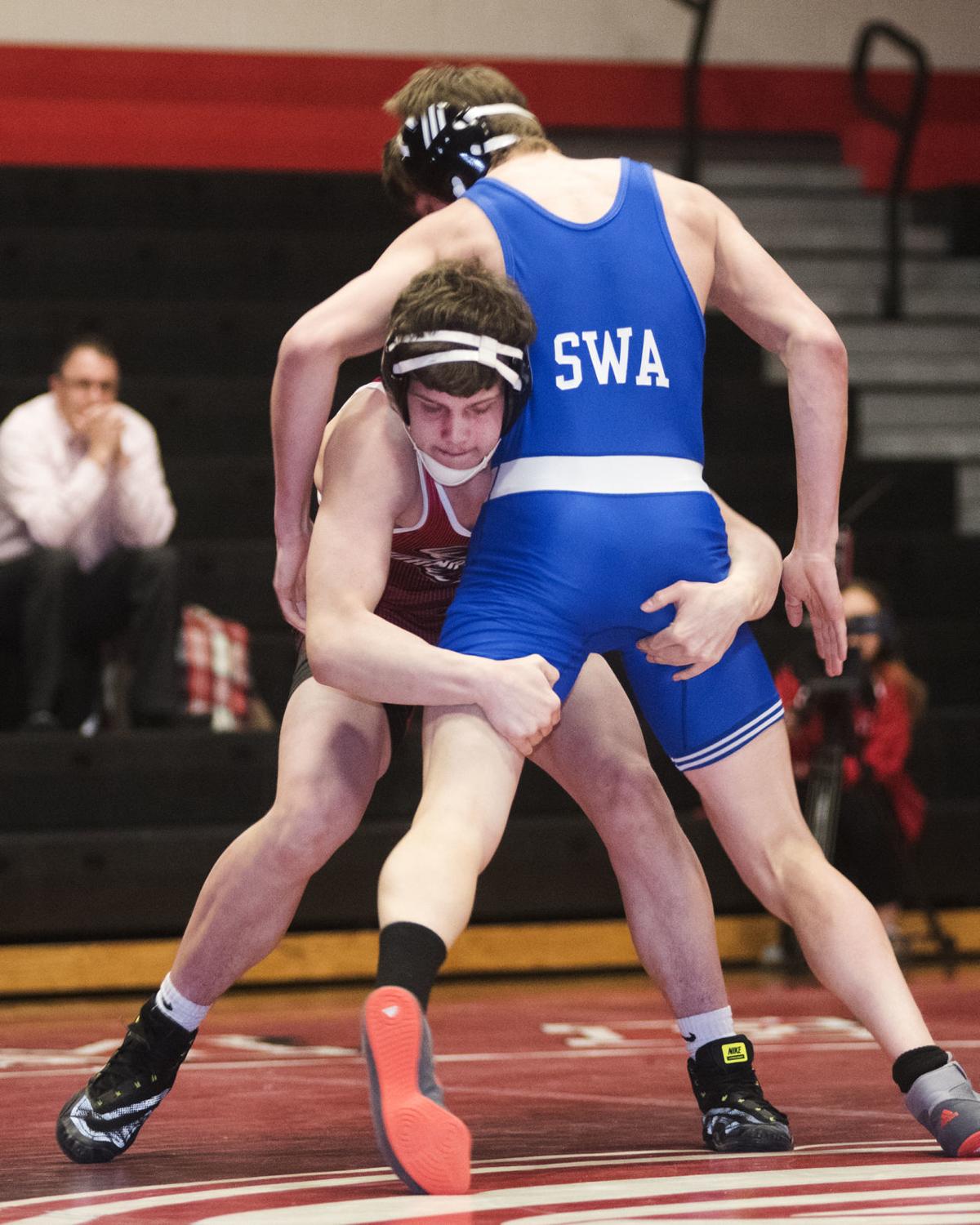 H.S. Roundup MCA routs Mounties 5127 Sports