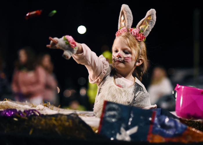 Thousands line Shamokin streets to watch annual Halloween parade
