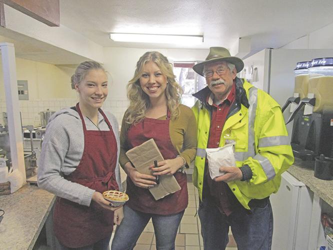 Oak Glen’s Apple Butter Festival is a delicious success Entertainment