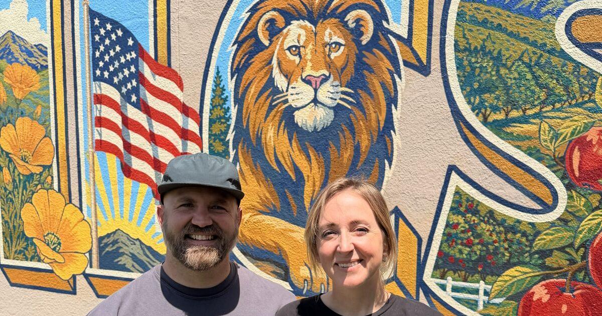 Inland Leaders Charter School mural restored after vandalism