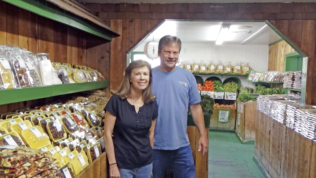 Green Valley Farms offers wide selection of local produce Business