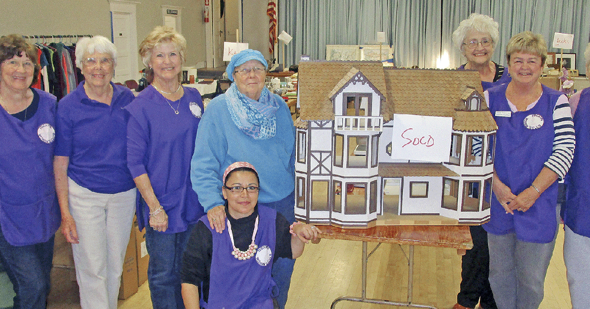 Yucaipa Woman’s Club holds a successful sale | News | newsmirror.net