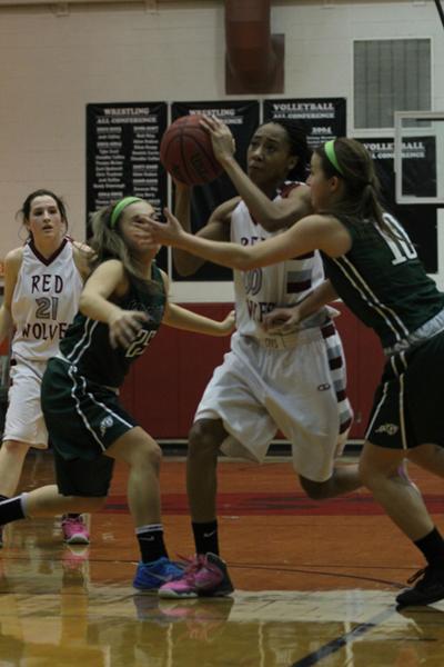 Crusaders Squash Red Wolves In League Game Sports Newsoforange Com