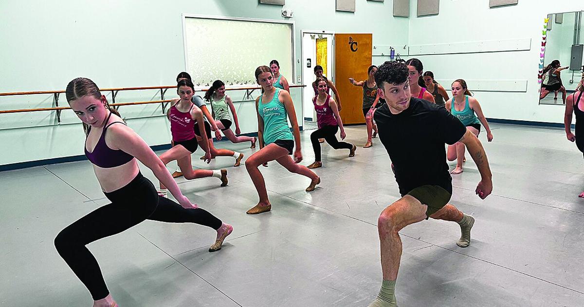 ‘Hamilton’ dancers thrill students at Monarch Movement in Hillsborough