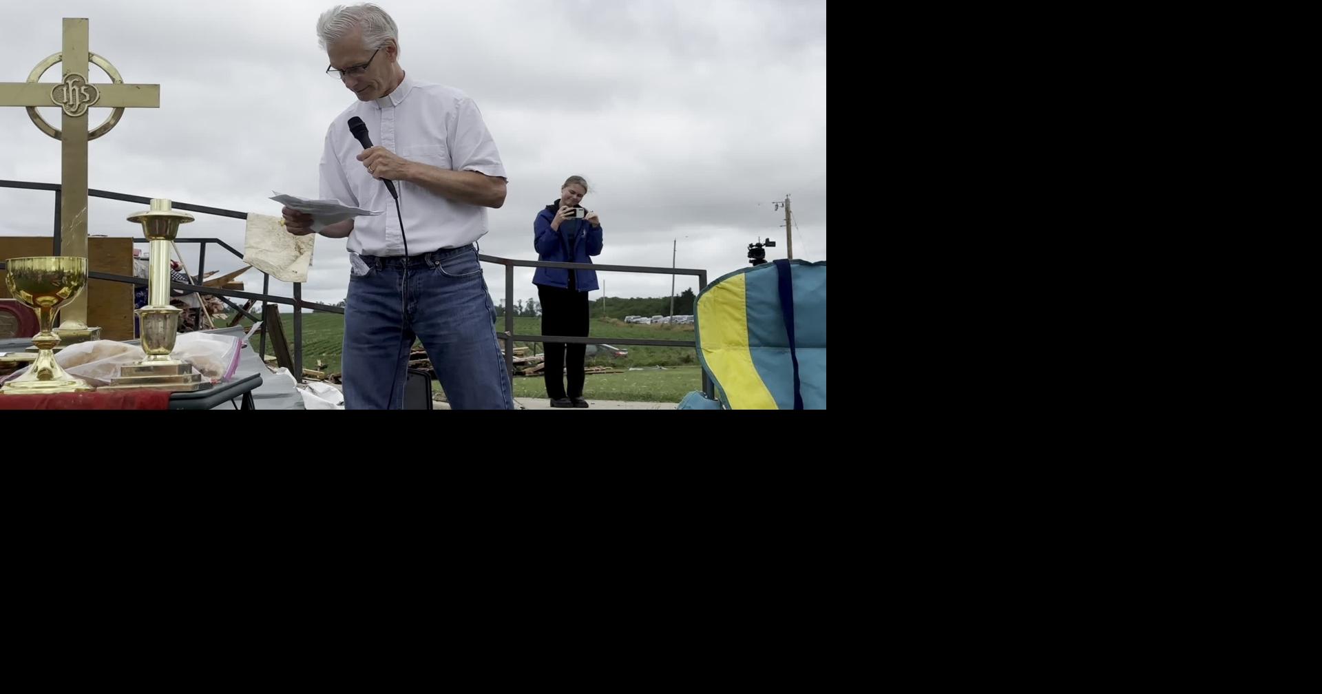 Apple Grove Lutheran Church holds service in wake of storm damage