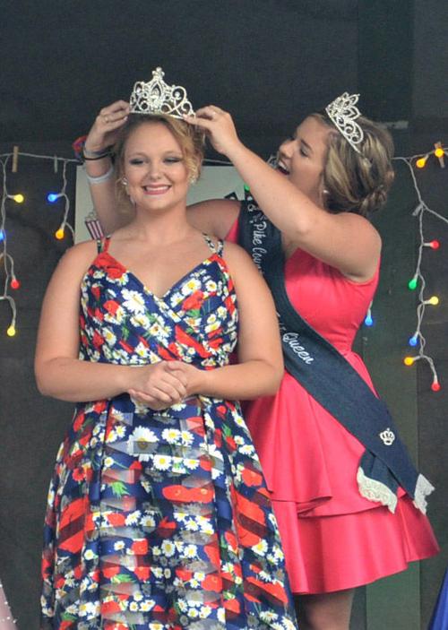 Fair 2019 - Gragg crowned 2019 Pike County Fair Queen