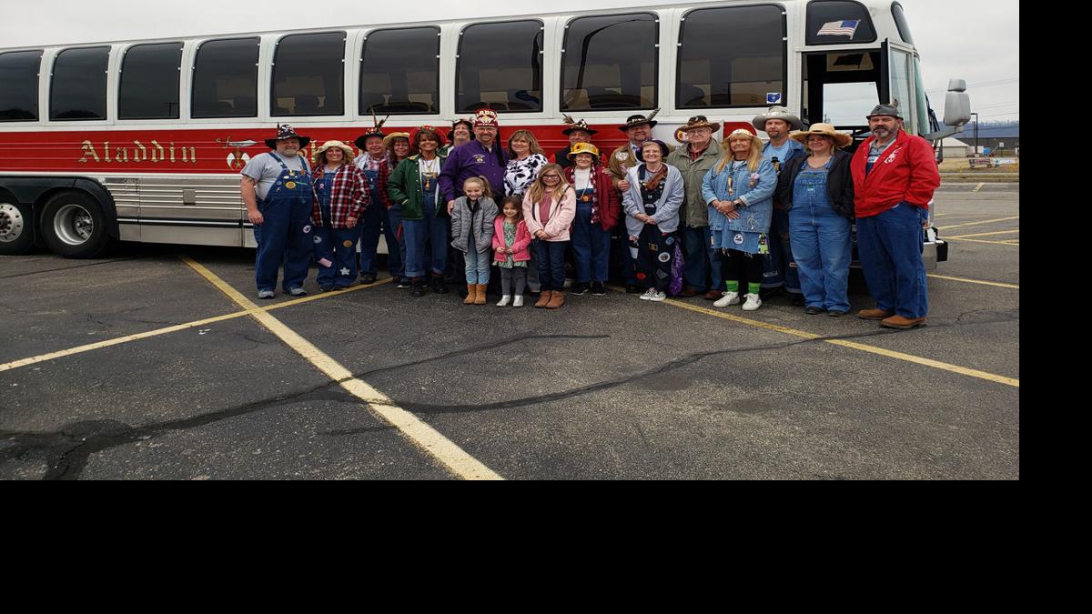 Bringing Hope Shriners Hillbillies deliver donations to Shrine