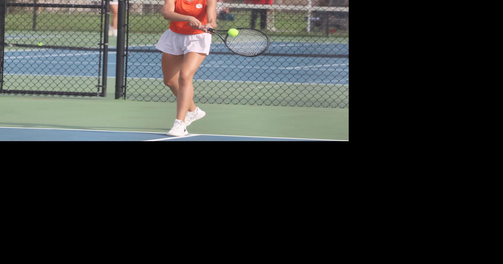 Lady Tigers improve to 4-0 with win over athletic Portsmouth team