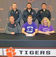 Crabtree signs with the University of Mount Union for football