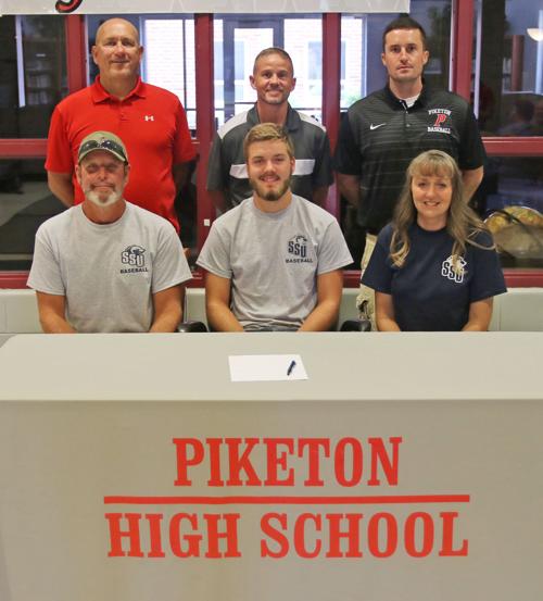 Kannon Pack signing