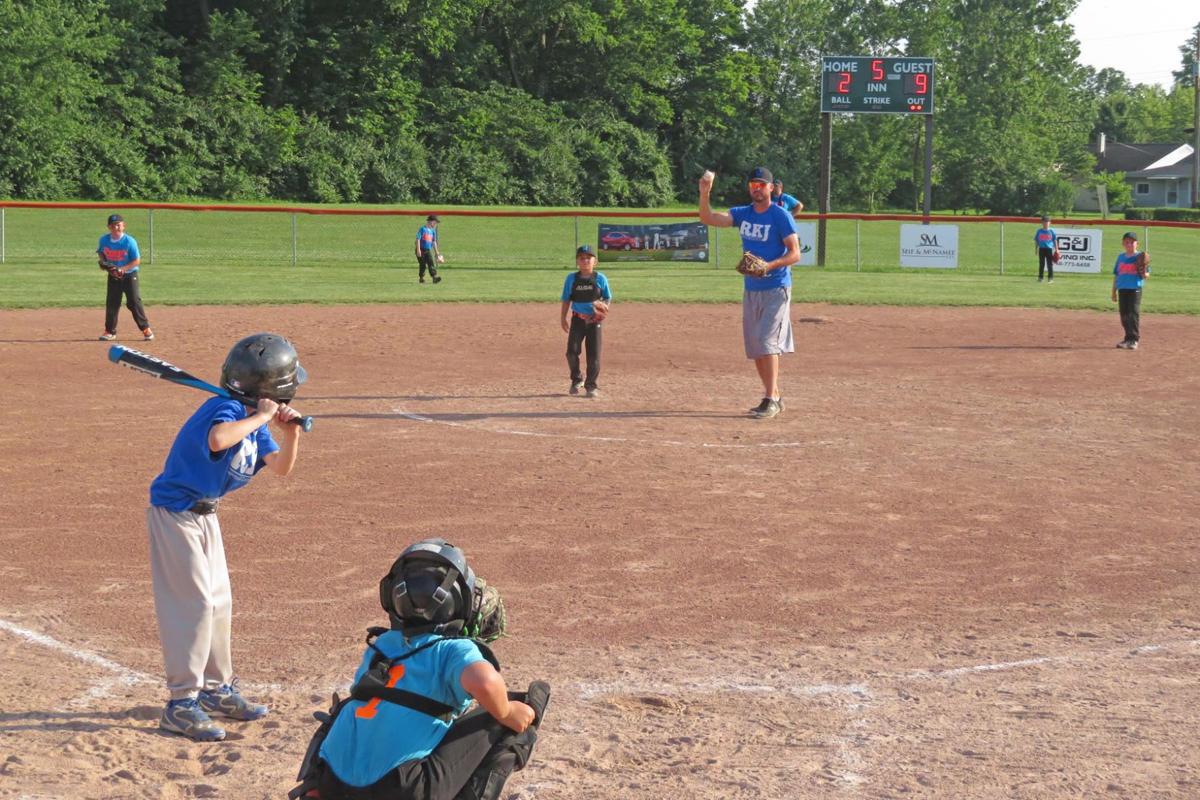 Waverly Youth League Baseball highlights volunteers for creating