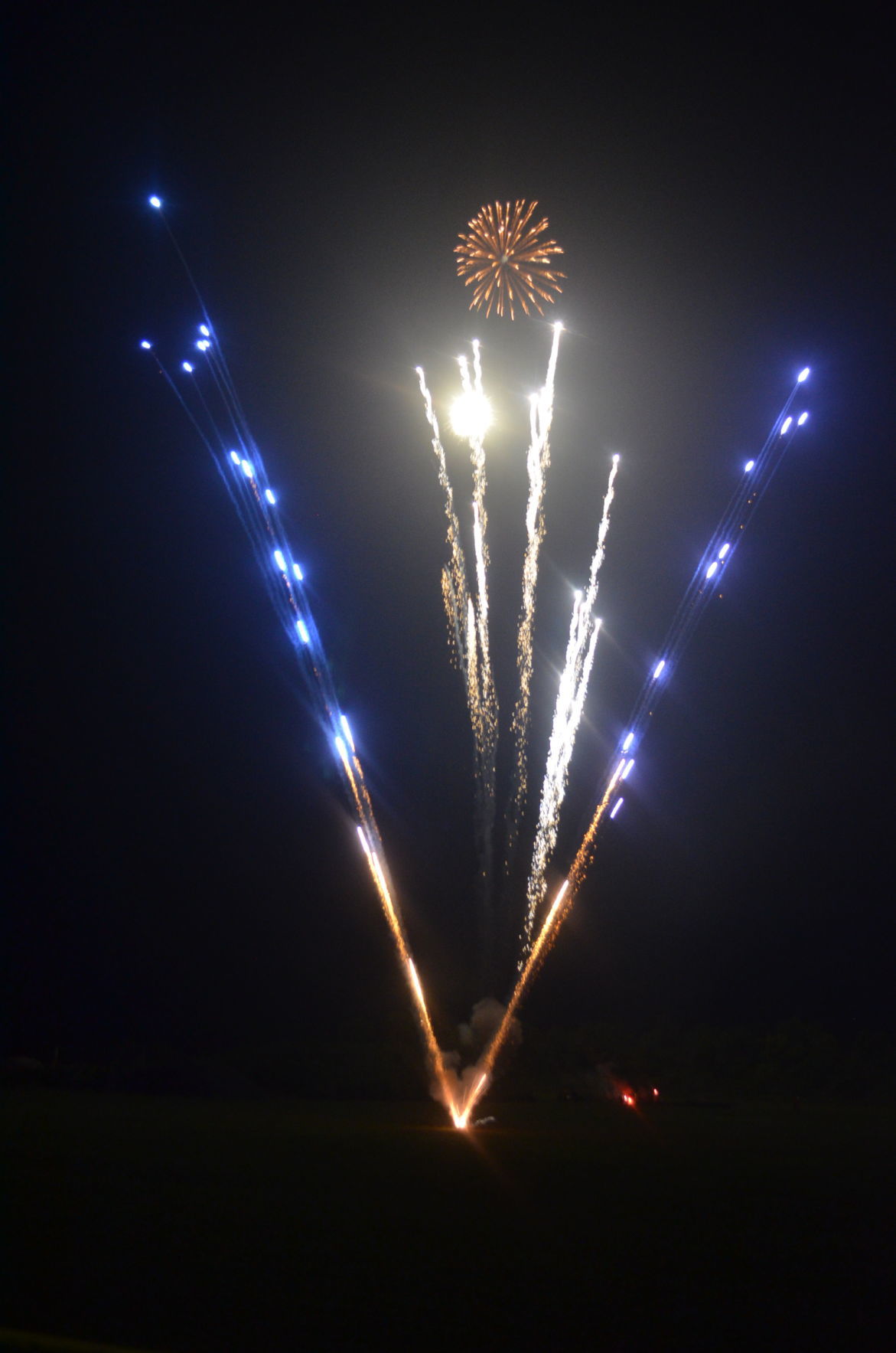 Fireworks light up the night at annual Piketon Wing Ding Gallery