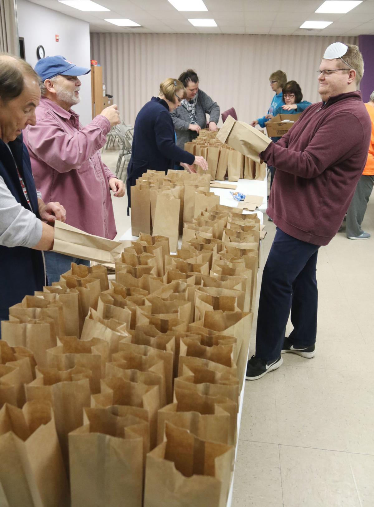 Waverly feeding - bag stuffing A2200