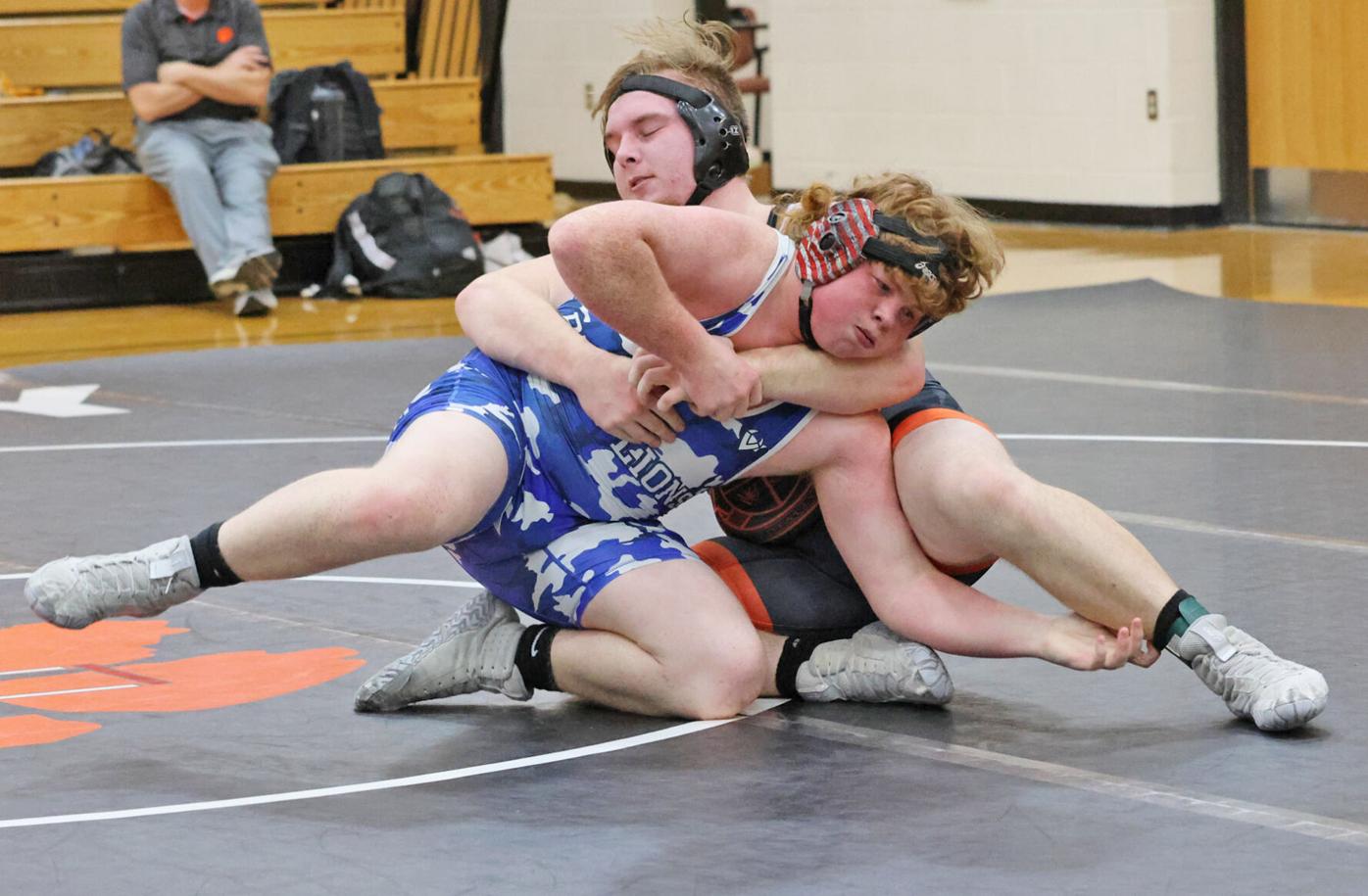Adkins wins Waverly's first ever sectional wrestling title ...
