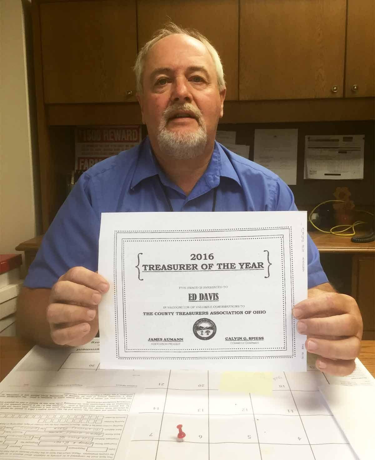 Davis named 2016 Ohio County Treasurer of the Year News