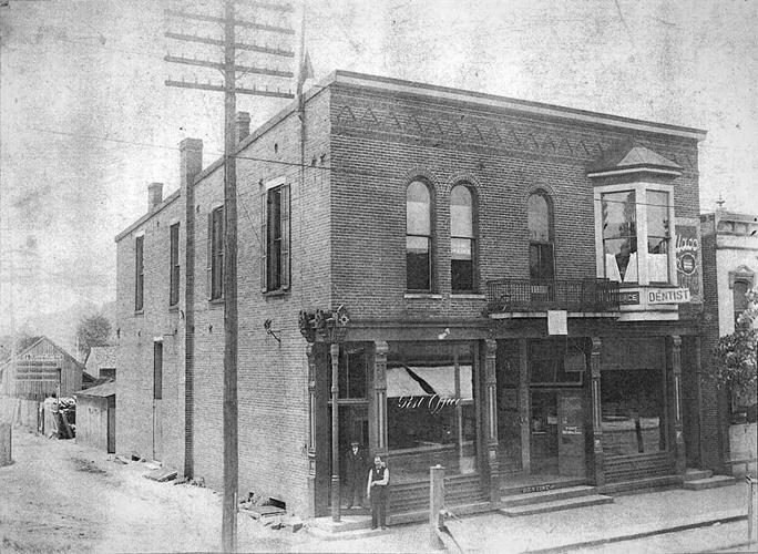 One large item still remains from the now demolished Greenbaum building