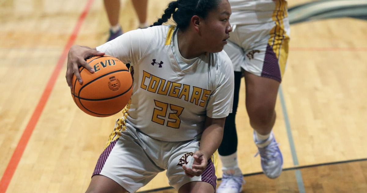 Rock Point Lady Cougars run their way to tournament title | Opinion ...