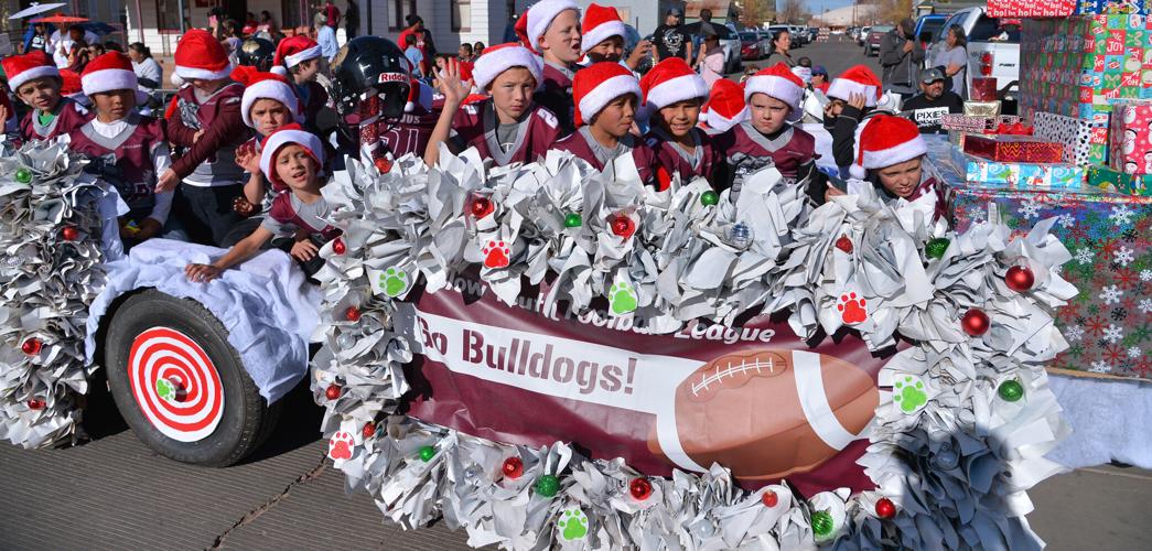 Photo highlights Winslow Christmas Parade 2018 Winslow News
