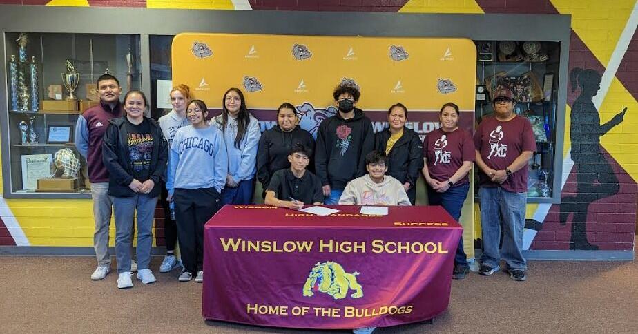 Barton and Coochwikvia sign to run for Coconino Community College - Vimarsana News