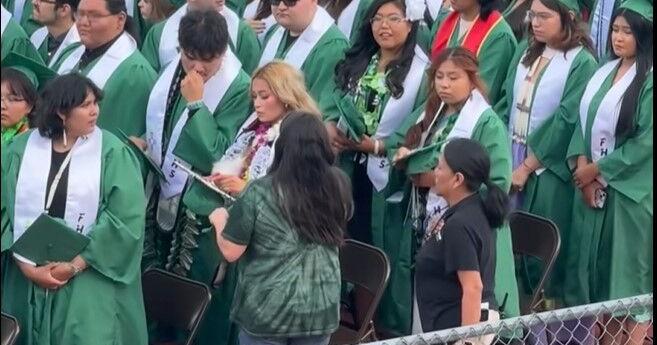 Tibal Graduation Navajo leaders outraged after an Indigenous student’s tribal regalia ...