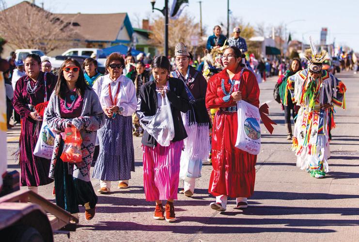 Winslow Christmas parade kicks off holiday season Winslow News