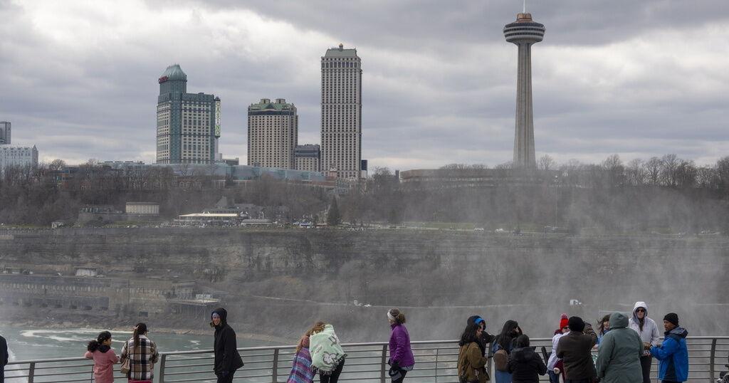 Restaino: Large-scale Ontario tourism plan should be 'clarion call' for U.S. side