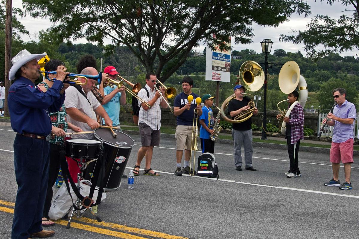 SLIDESHOW Lewiston Art Festival brightens Center Street Gallery