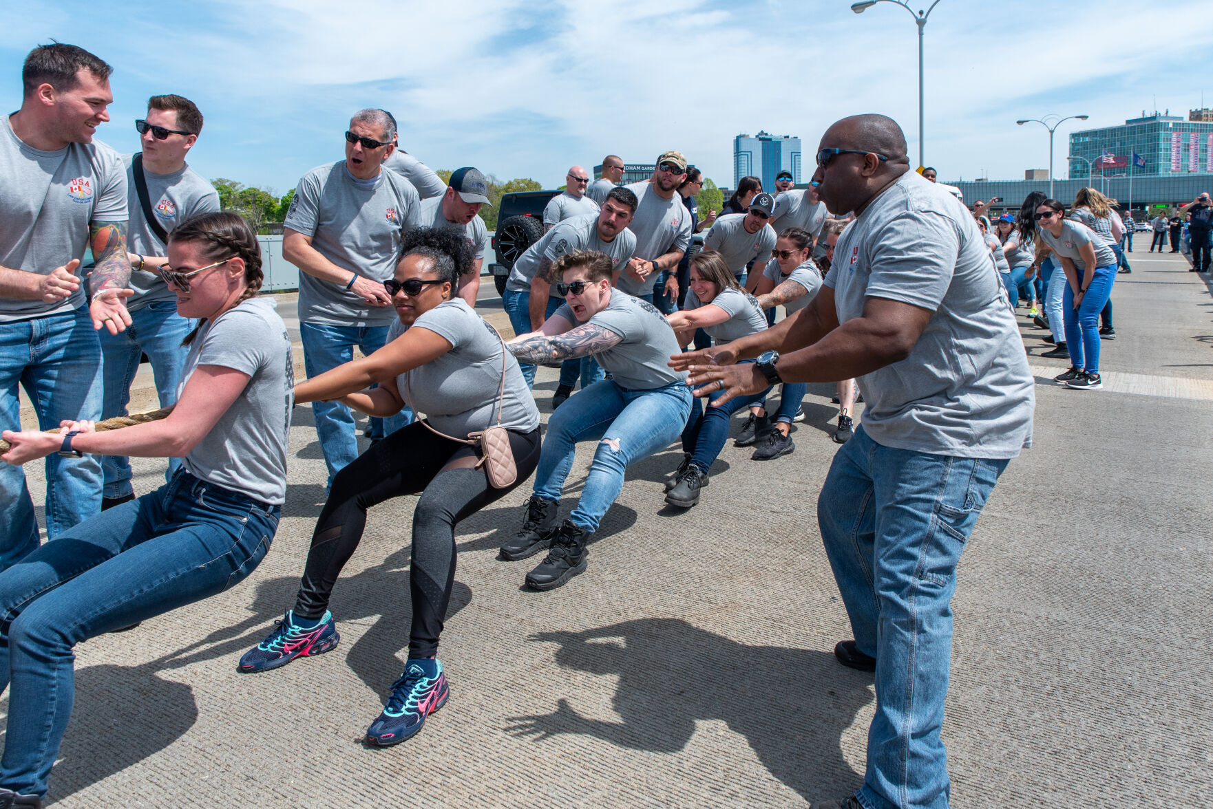 How to do sale tug of war