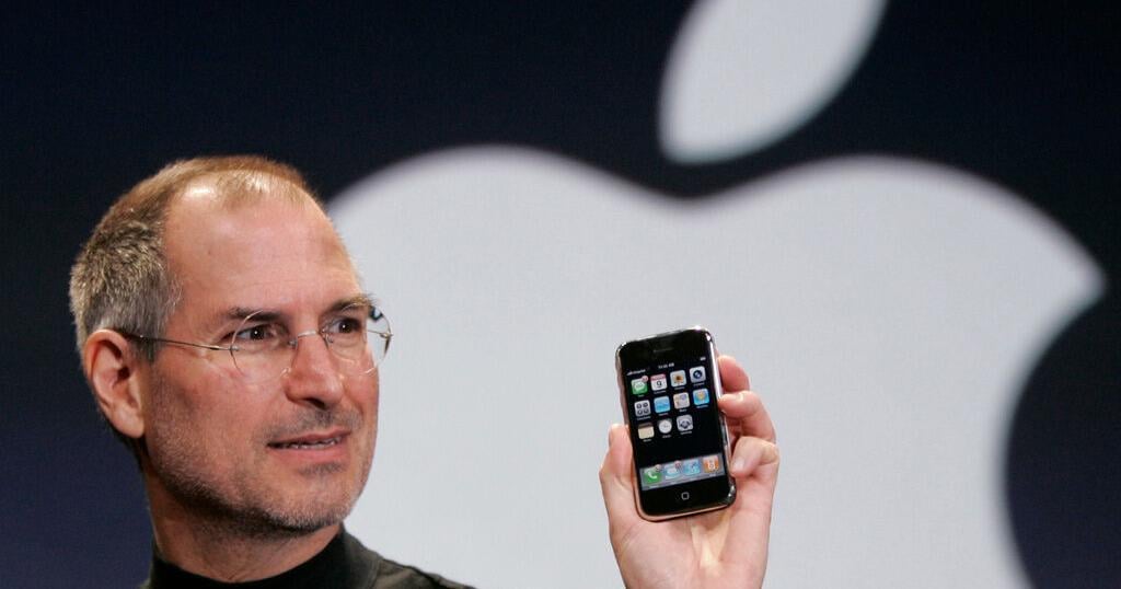 Americans love their iPhones (though sometimes they wish they could live without them)