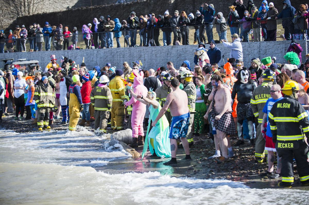 SLIDESHOW Diving in to the Polar Bear Swim for Sight in Olcott