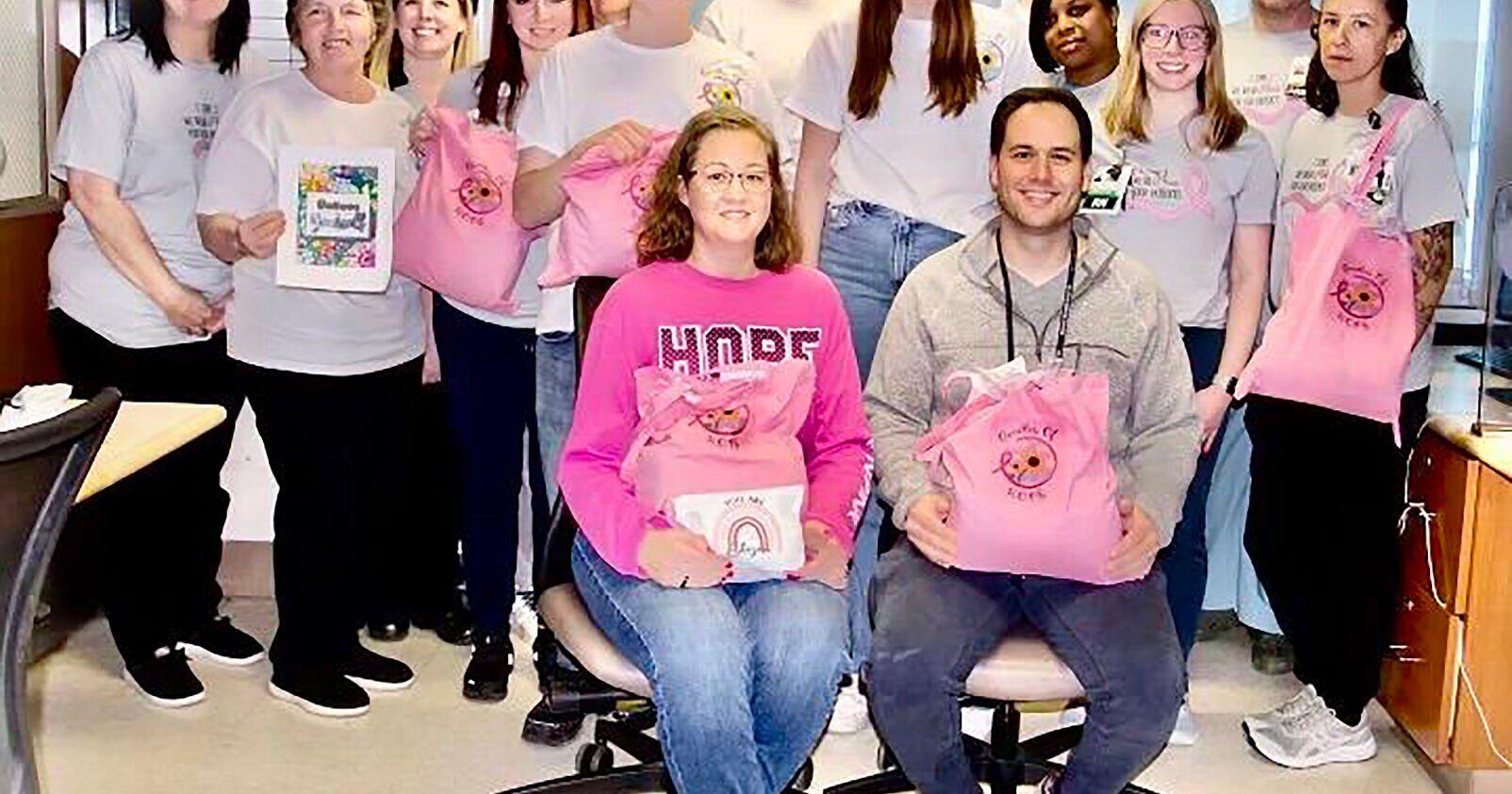 Wilson High School seniors share 'bundles of hope' with local cancer patients - Vimarsana News