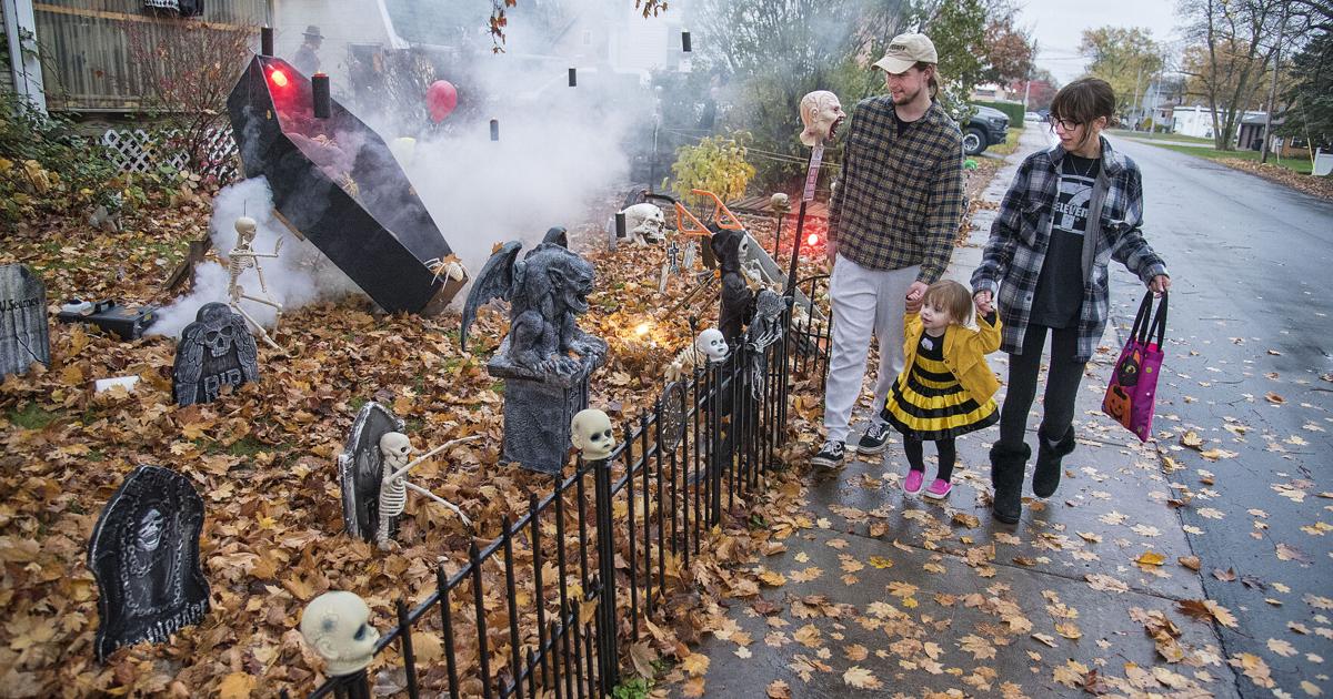Niagara Falls Trick Or Treating 2025