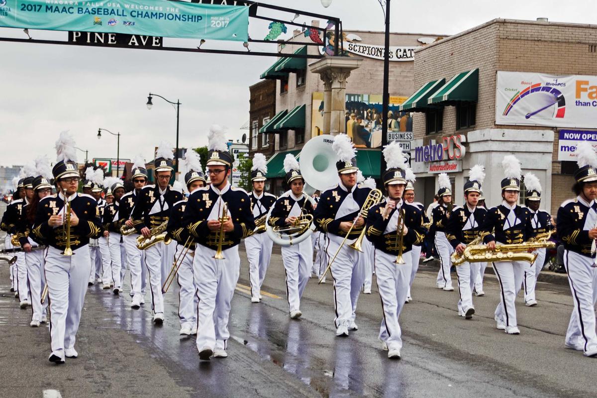 SLIDESHOW Niagara Falls Memorial Day parade marches down Pine Avenue