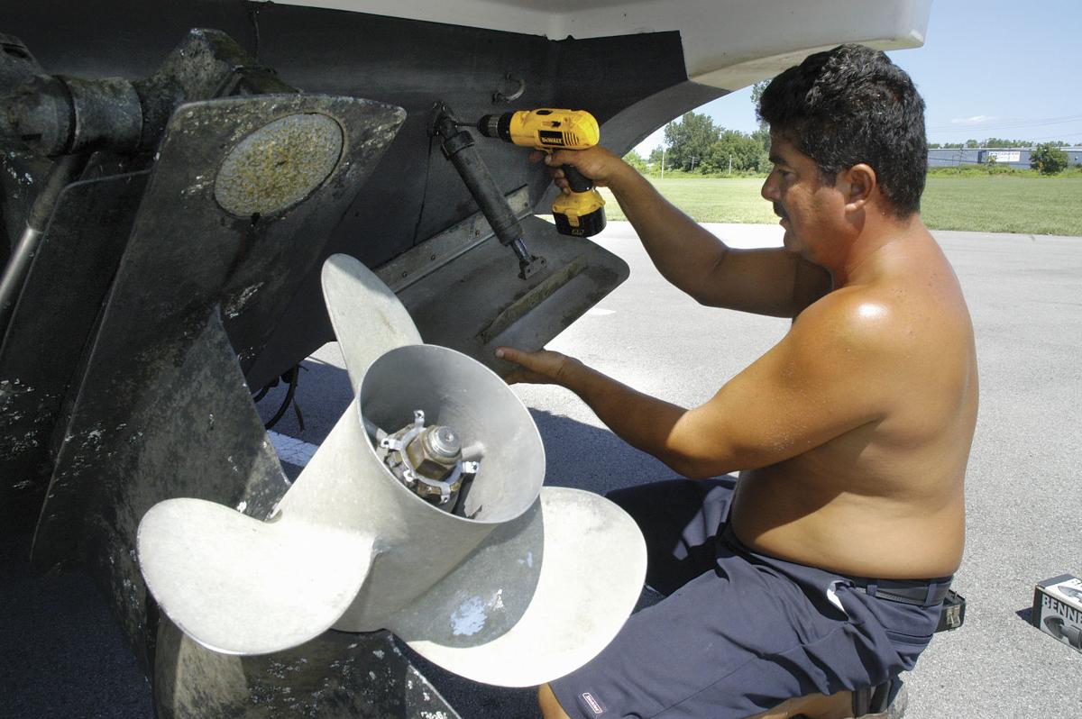 060809 Boat Repair