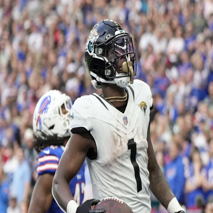 Jaguars' Travis Etienne medically cleared for all NFL practice