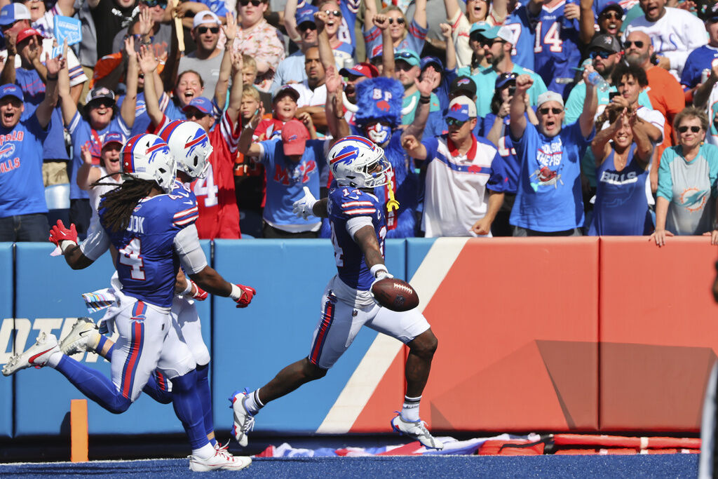 Allen, Diggs Lead The Way As Bills Rout Division Rival Dolphins ...