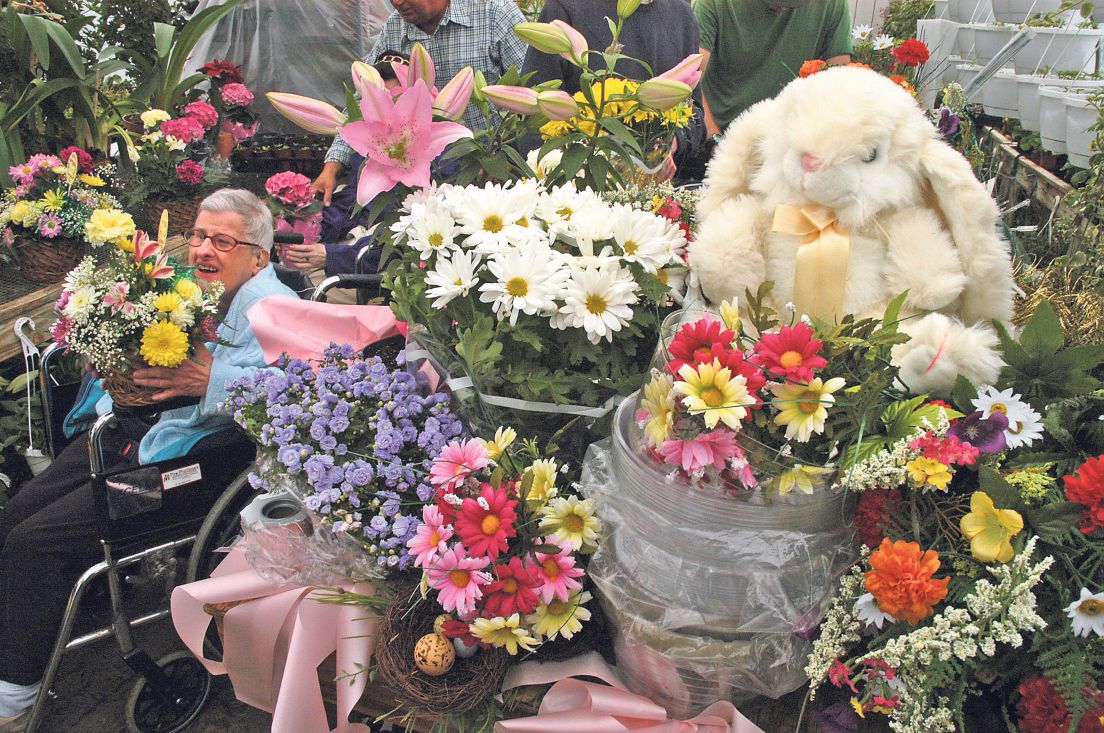 080319 Easter Flowers - Sunday Snapshots