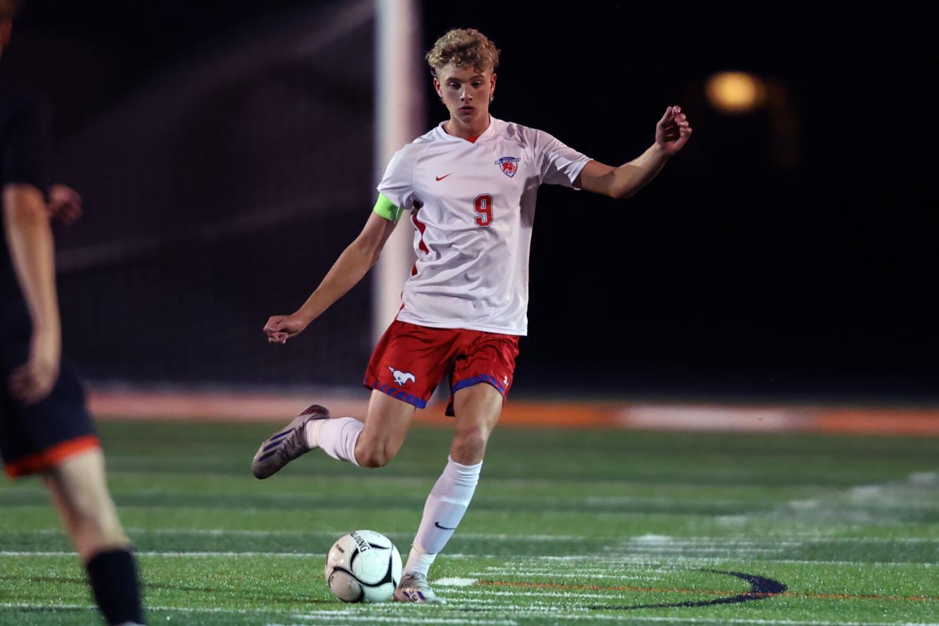 Cole Callard uses scoring finesse to rewrite Medina’s record books