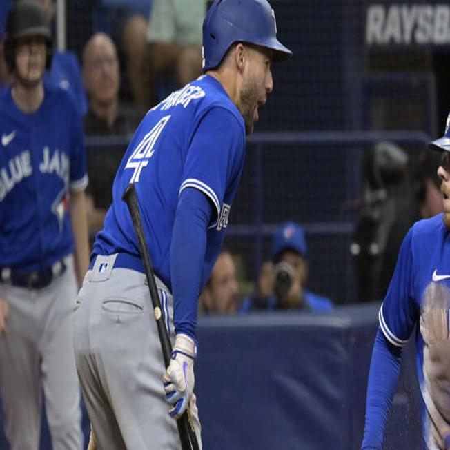 Players talk long and short of baseball pants