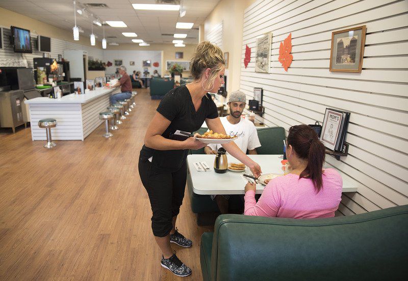 Mom S Family Restaurant Makes Its Return To Military Road Local Por Falls Restaurant Returns To Military Road