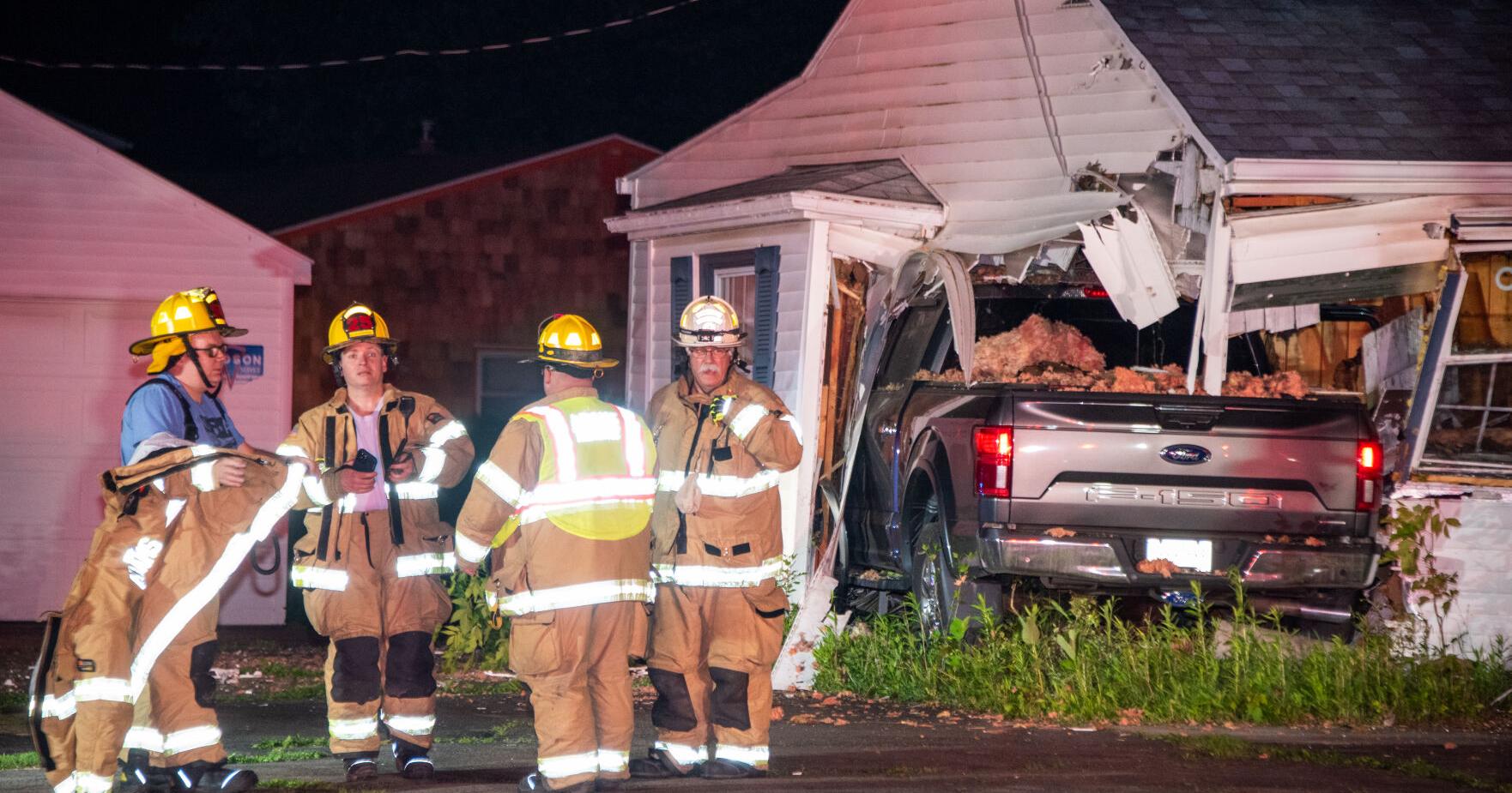 NT man charged with DWI after crashing into Wheatfield home - Vimarsana News