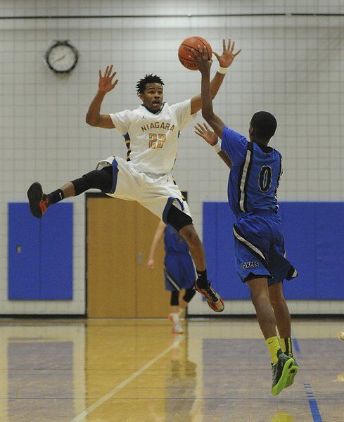 NCCC basketball teams defend the den | College Sports | niagara-gazette.com